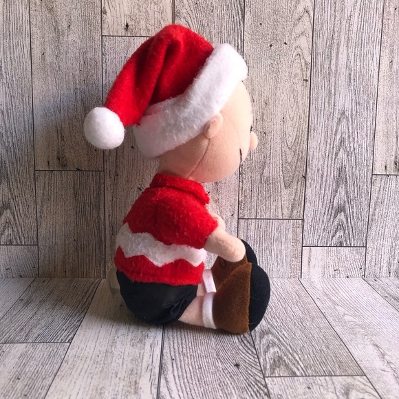 Applause - Peanuts 9” Charlie Brown Christmas Dress & Hat Plush Toy - Picture 3 of 11